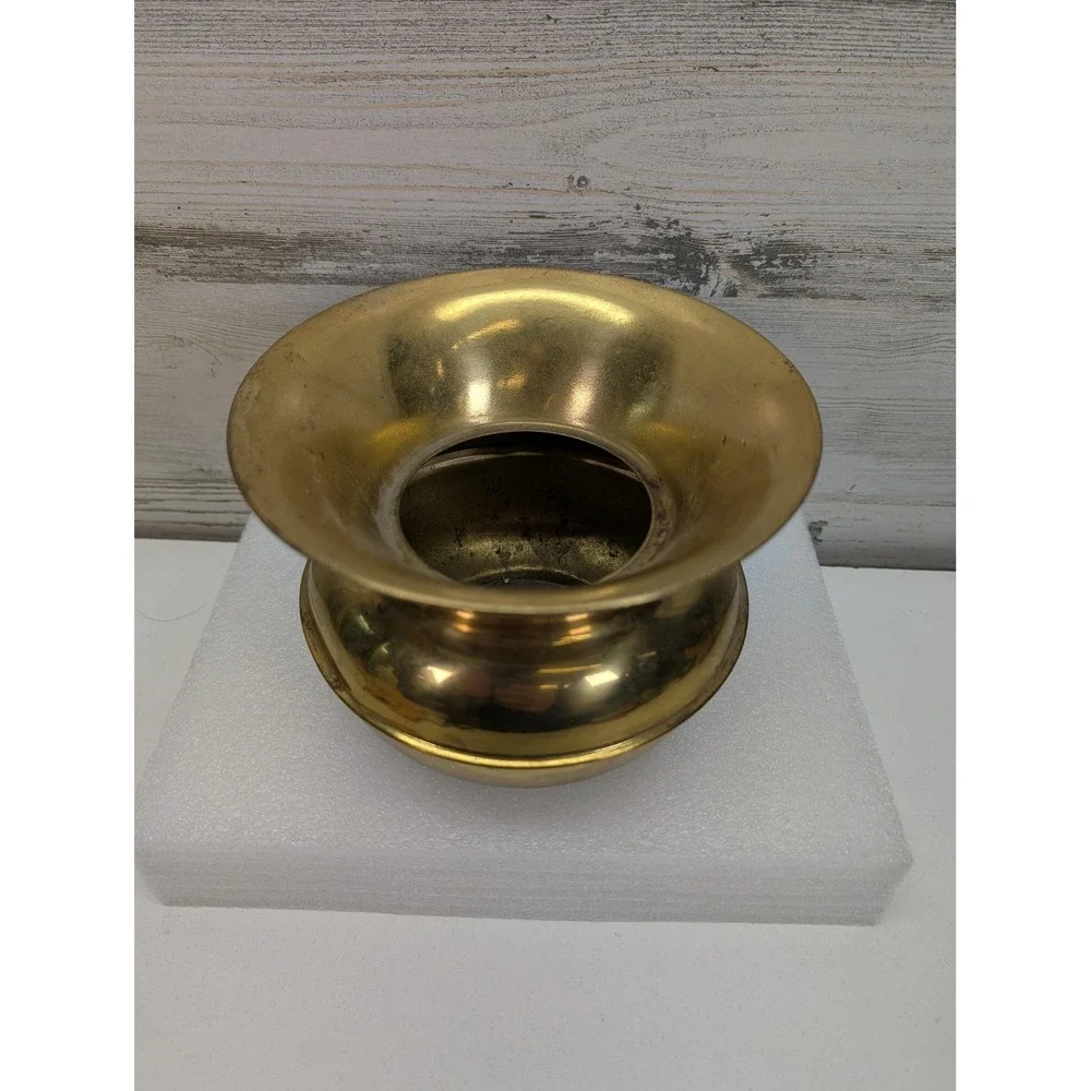 Vintage Brass Spittoon Cuspidor Small Bowl Made In England Rustic Decor Planter